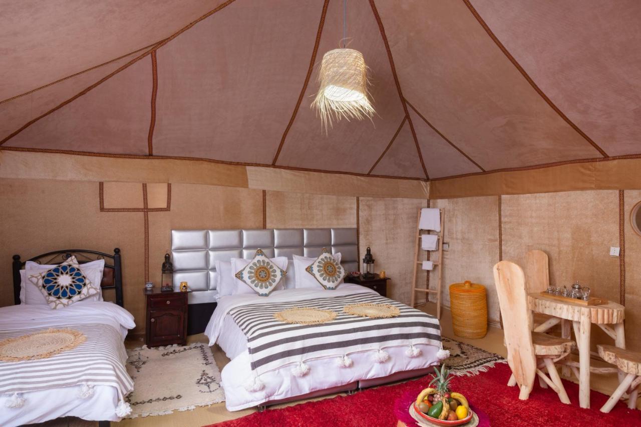 Sanmao Desert Luxury Camp Мерзуга Экстерьер фото
