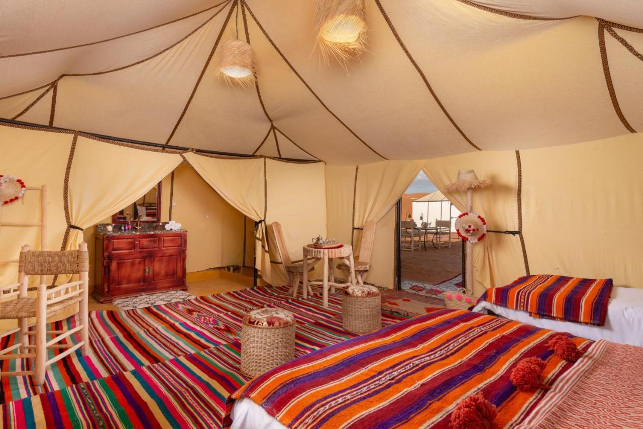 Sanmao Desert Luxury Camp Мерзуга Экстерьер фото