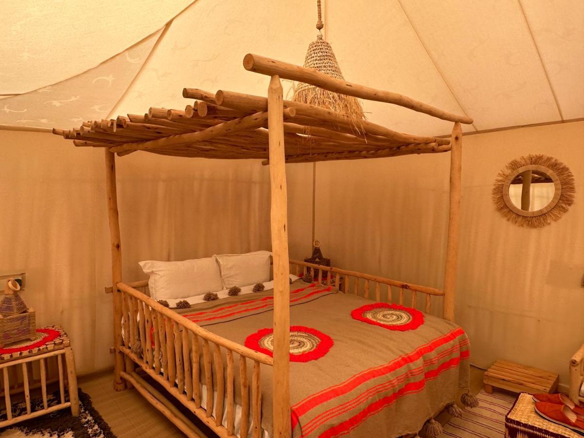 Sanmao Desert Luxury Camp Мерзуга Экстерьер фото